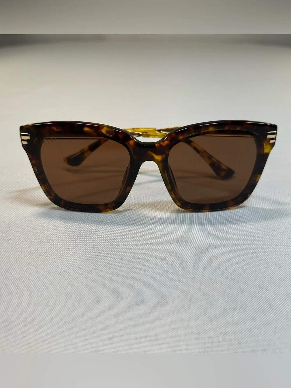 DIFF Bell IV Amber Tortoise Shell Brown Lenses Oversized